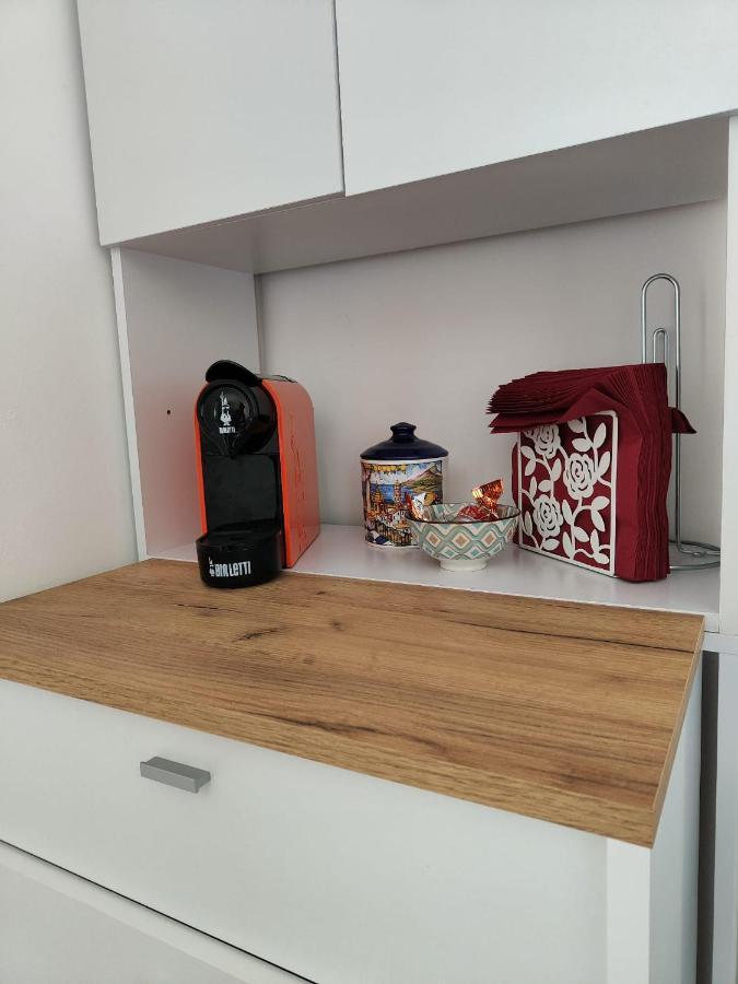 Limoncello Apartment จีอาร์ดีนี นักซอส ภายนอก รูปภาพ